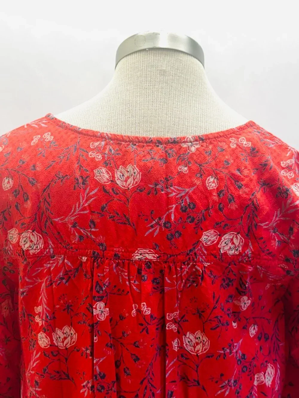 CASLON Women Long Sleeve Pullover V-Neck Floral Red Casual Shirt Size Small